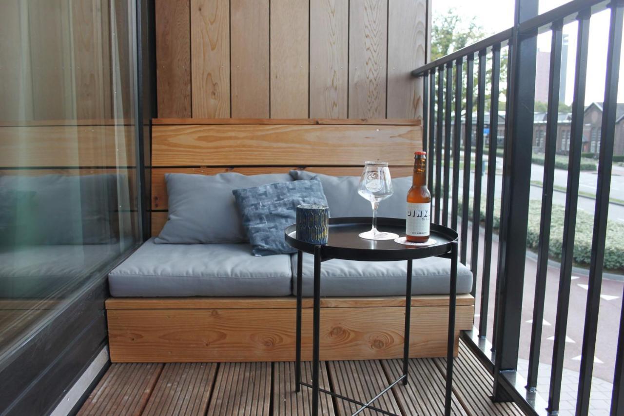 Roots Tiny House Apartment ติลเบิร์ก ภายนอก รูปภาพ